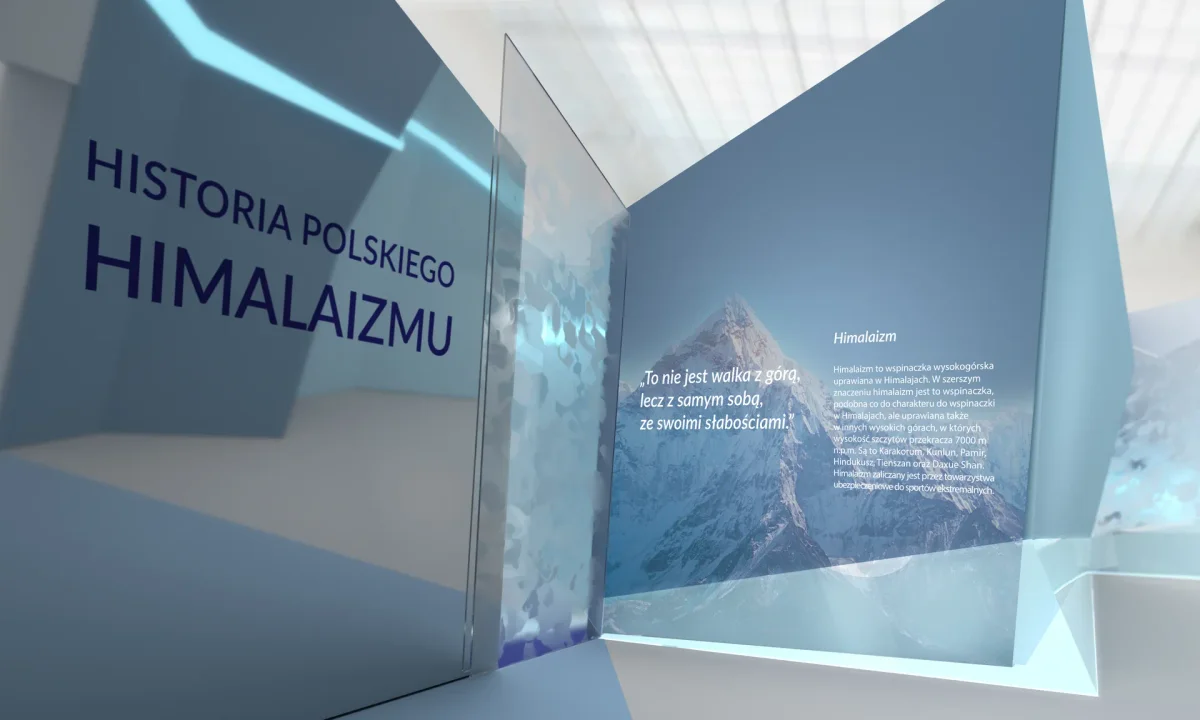 Wystawa o polskim himalaizmie — wejście z motywem ośnieżonych szczytów